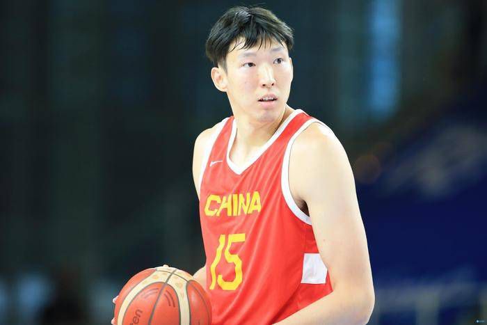 俱乐部消息人士表示，切尔西准备在下个月继续倾听对他的报价。
